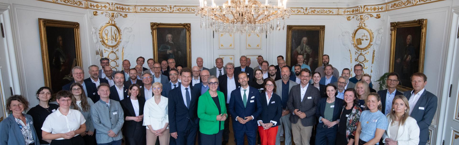 Strategisch werkbezoek Brainport Eindhoven en Parkstad Limburg aan Aken